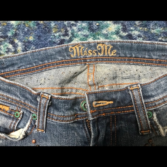 Rare Miss Me Jeans  Beautiful Rose Gold Detailing - Picture 5 of 9